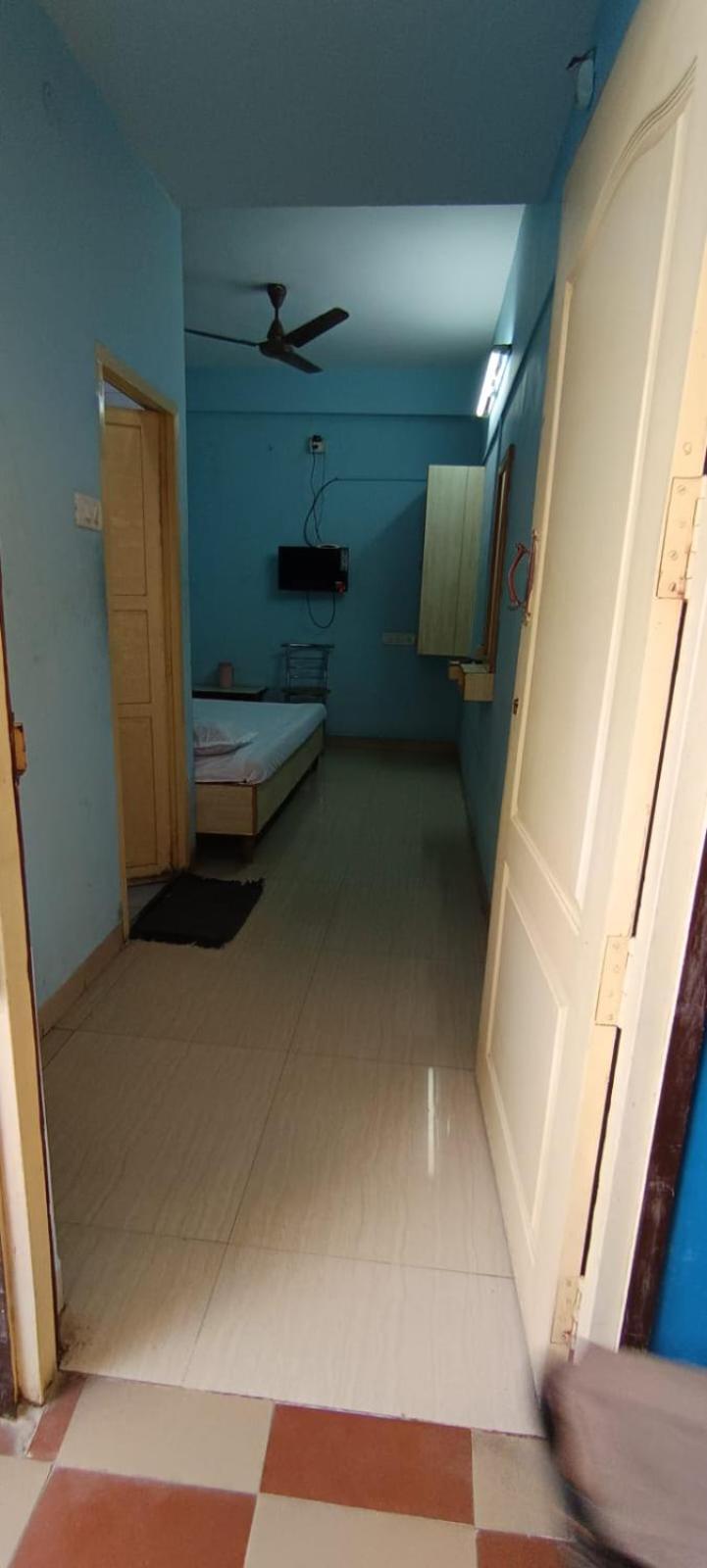 Sri Krishna Residency Hotel Велор Екстериор снимка